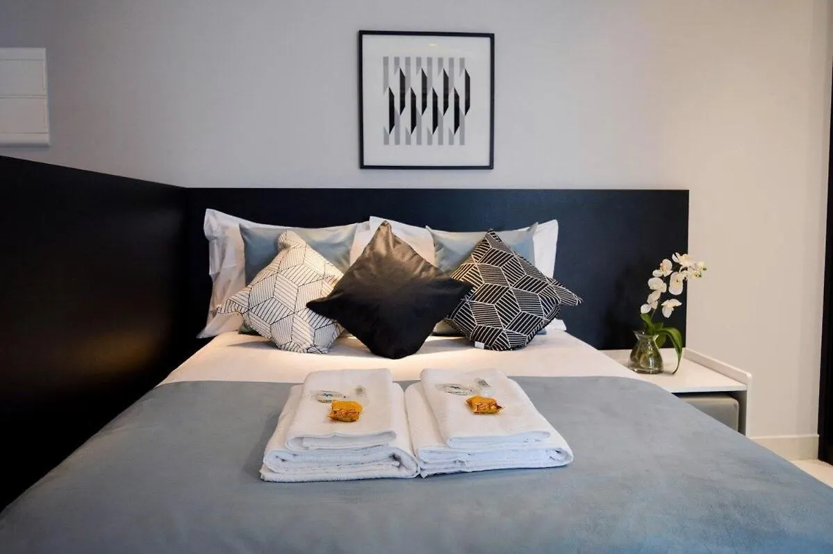 Easy Star - Vista incrível ao lado de CGH com Piscina Aquecida - TS01G Apartamento São Paulo